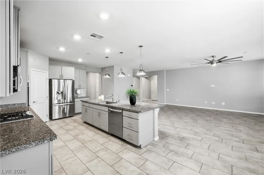 6125 Steinway Avenue Las Vegas, NV 89131