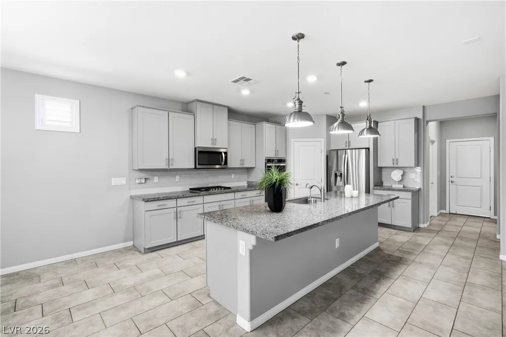 6125 Steinway Avenue Las Vegas, NV 89131