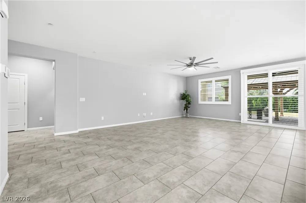 6125 Steinway Avenue Las Vegas, NV 89131