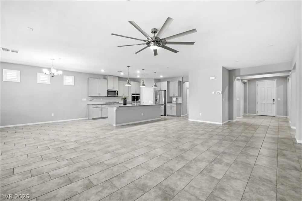 6125 Steinway Avenue Las Vegas, NV 89131
