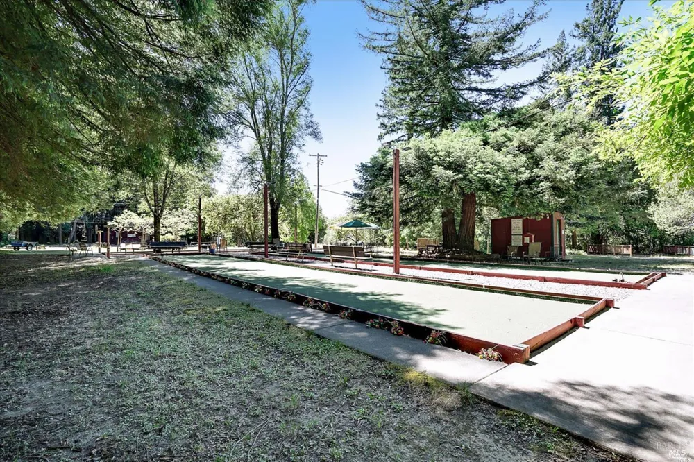 7233 Harmon Avenue Guerneville, CA 95446