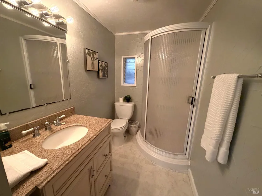7233 Harmon Avenue Guerneville, CA 95446