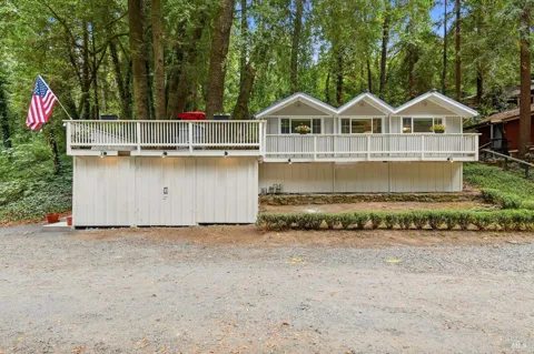 9185 Rio Dell Court