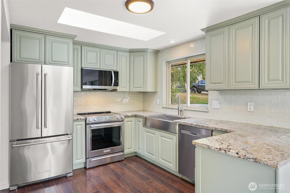 937 Rowe Road Camano Island, WA 98282