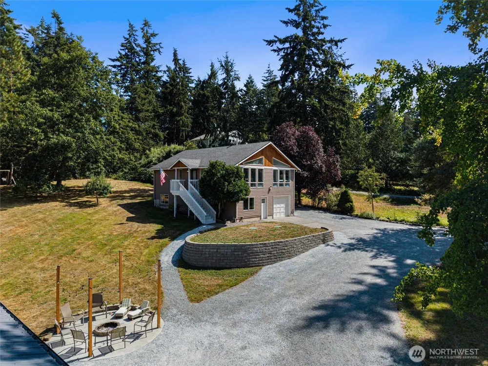 937 Rowe Road Camano Island, WA 98282