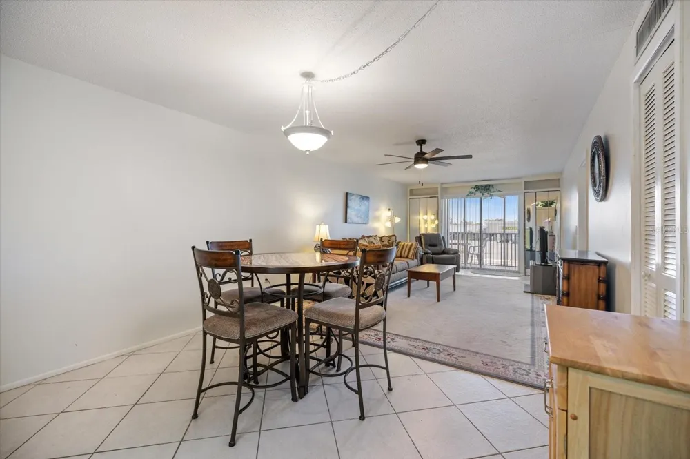649 TAMIAMI TRAIL S #301 Venice, FL 34285