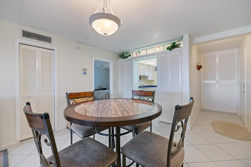 649 TAMIAMI TRAIL S #301 Venice, FL 34285
