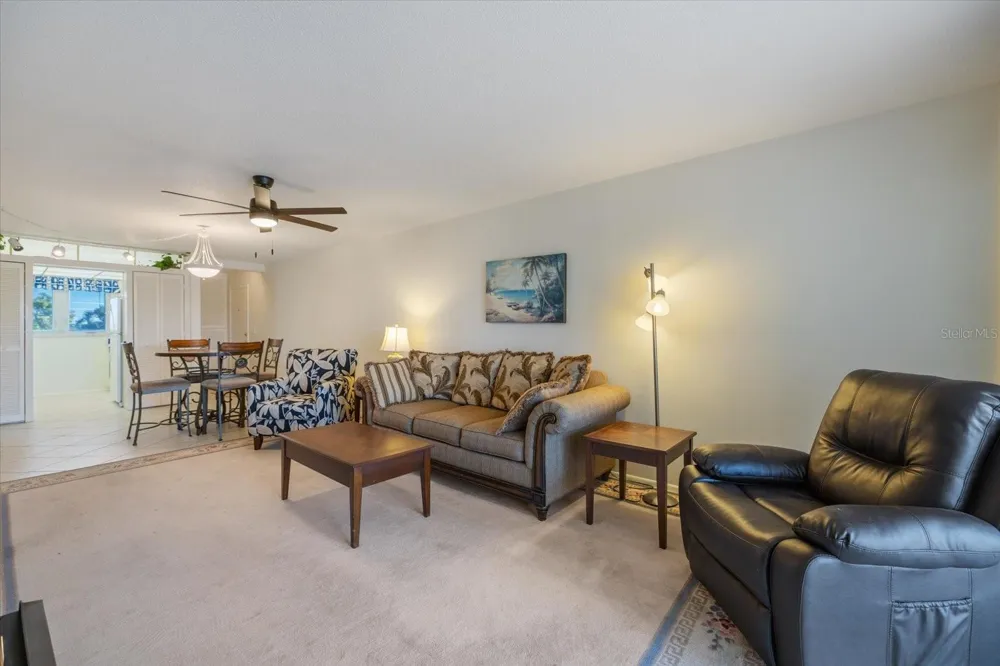 649 TAMIAMI TRAIL S #301 Venice, FL 34285