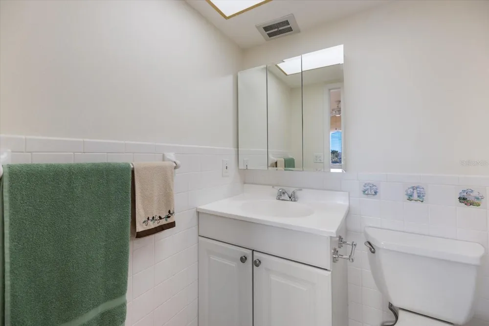 649 TAMIAMI TRAIL S #301 Venice, FL 34285