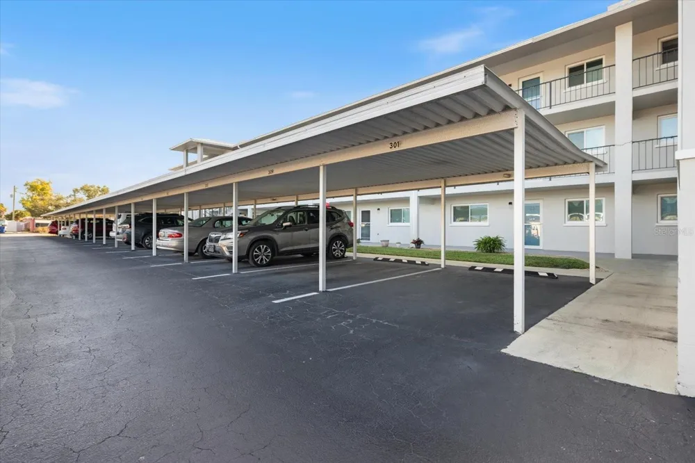 649 TAMIAMI TRAIL S #301 Venice, FL 34285