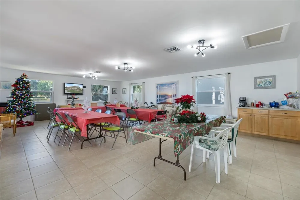 649 TAMIAMI TRAIL S #301 Venice, FL 34285