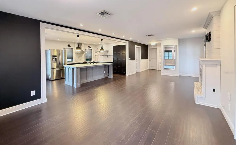 7830 46TH WAY Pinellas Park, FL 33781
