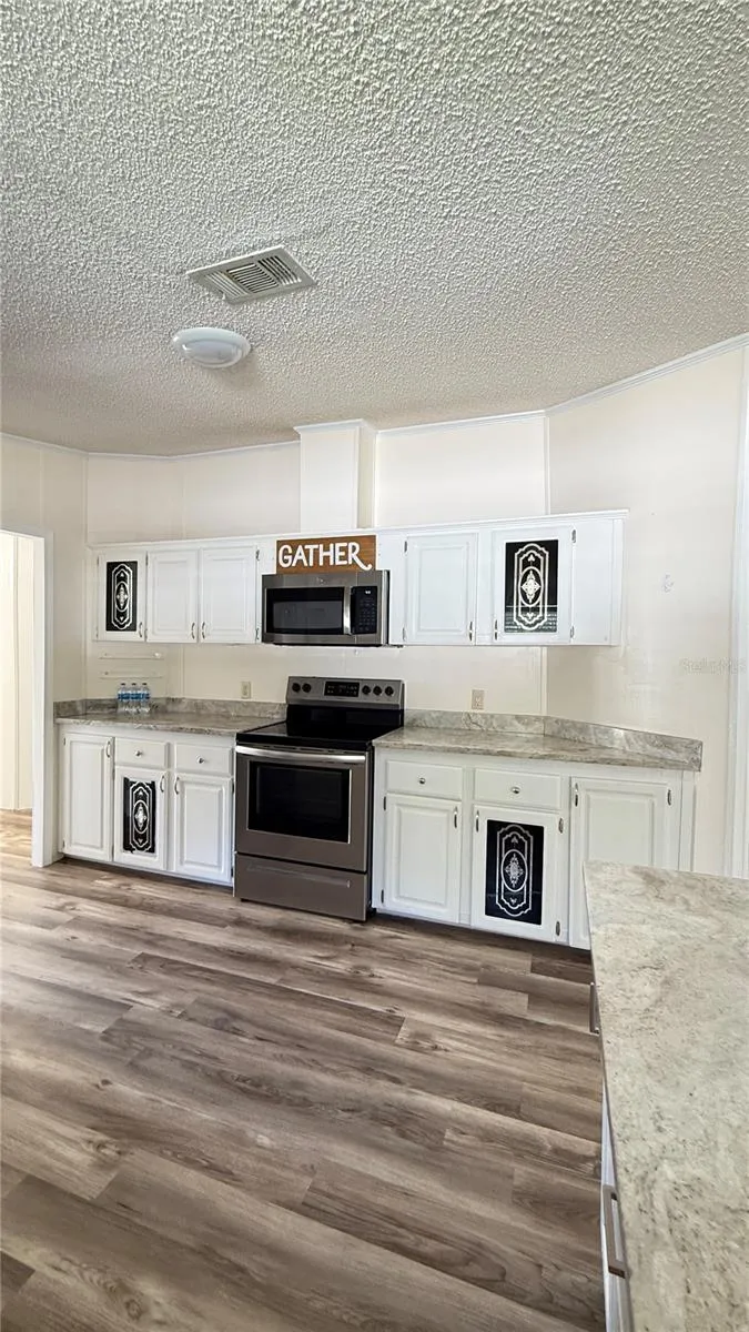 10404 BRUSSELS DRIVE Riverview, FL 33578