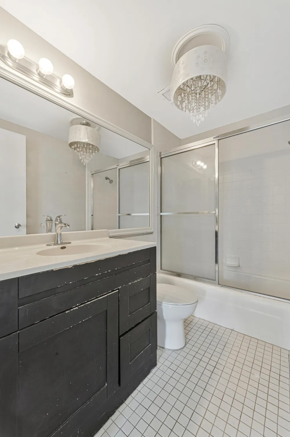 8200 E Jefferson Avenue #610 Detroit City, MI 48214