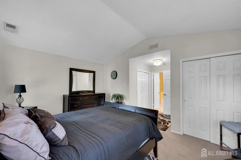 8 Ingram Drive #D Monroe, NJ 08831