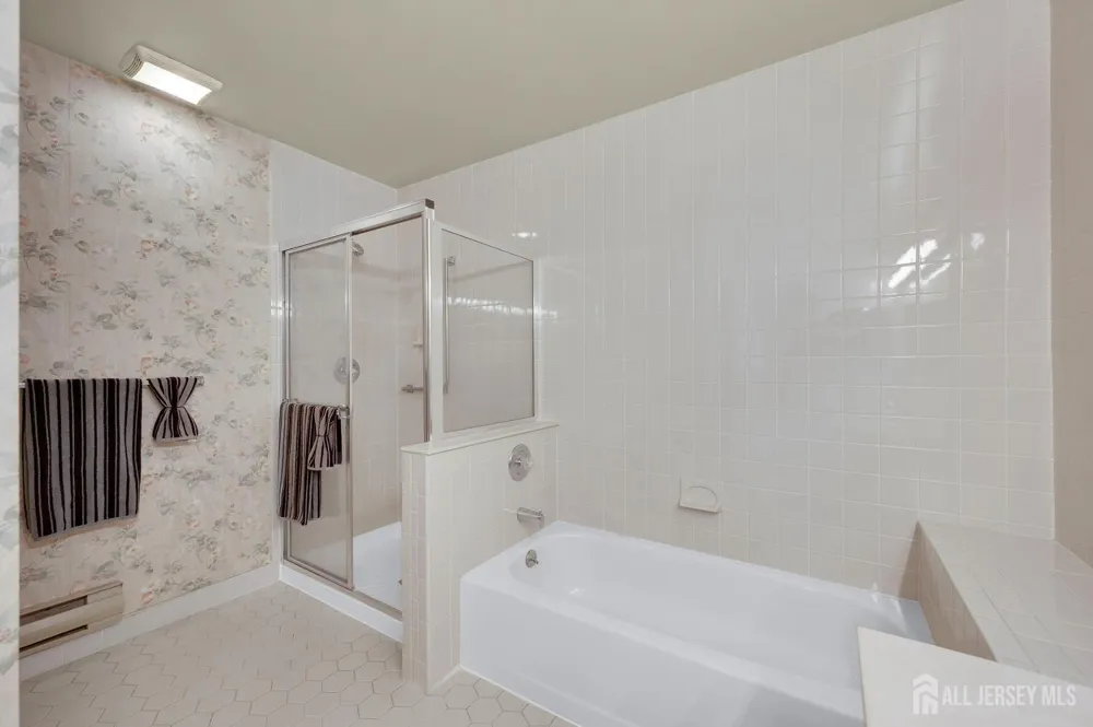 8 Ingram Drive #D Monroe, NJ 08831