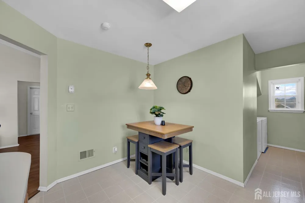 8 Ingram Drive #D Monroe, NJ 08831