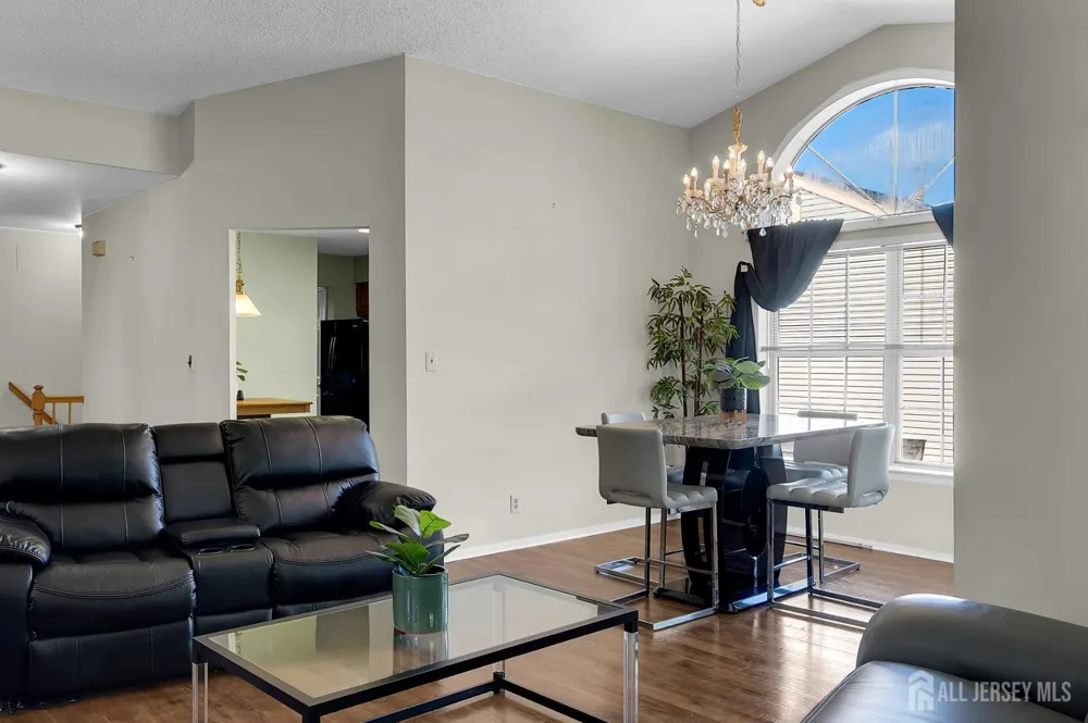 8 Ingram Drive #D Monroe, NJ 08831