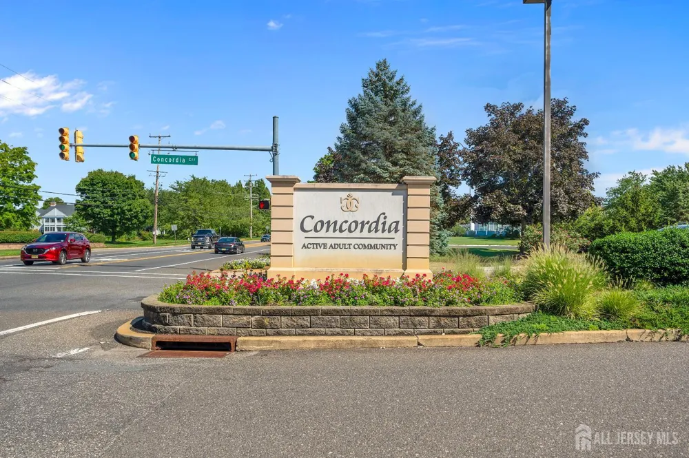8 Ingram Drive #D Monroe, NJ 08831