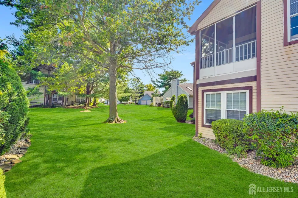8 Ingram Drive #D Monroe, NJ 08831