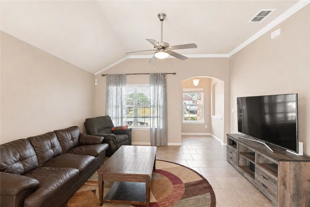 3010 Besterio Drive Corpus Christi, TX 78415