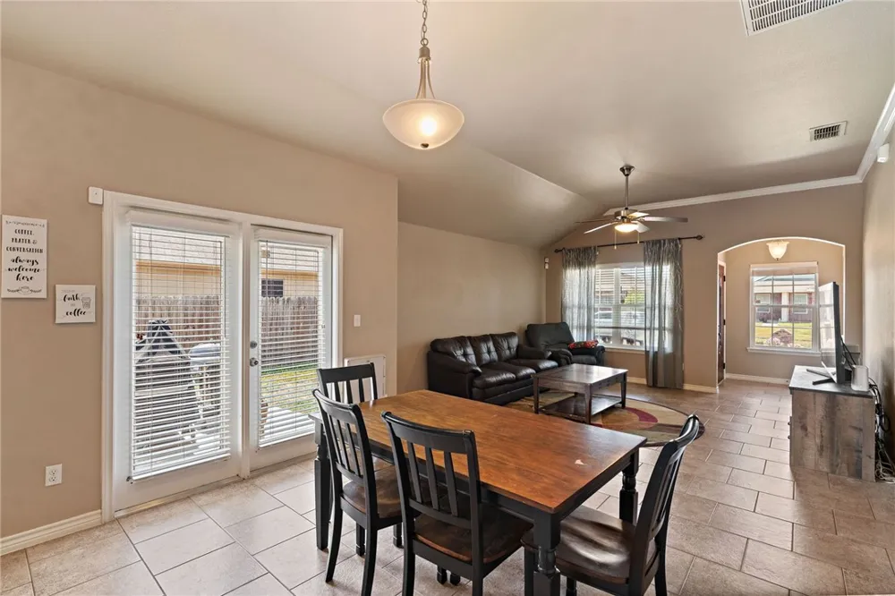 3010 Besterio Drive Corpus Christi, TX 78415