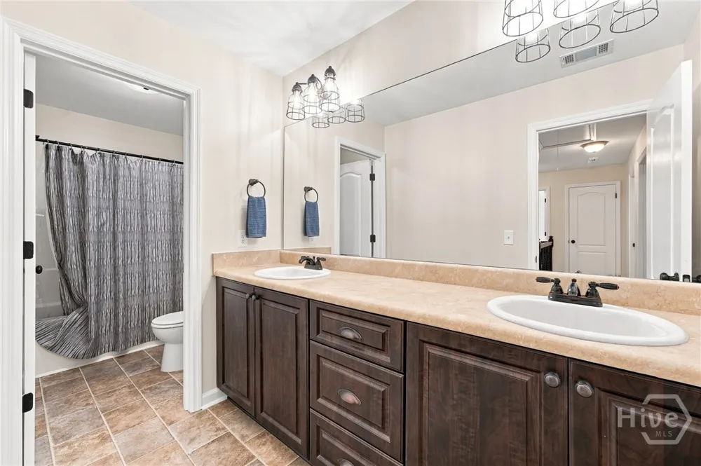 132 Green Paddock Circle Guyton, GA 31312