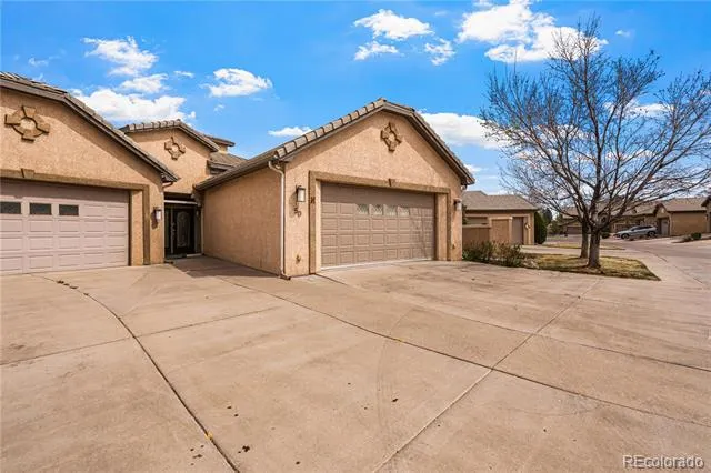 50 Aberdeen Bluff Pueblo, CO 81004