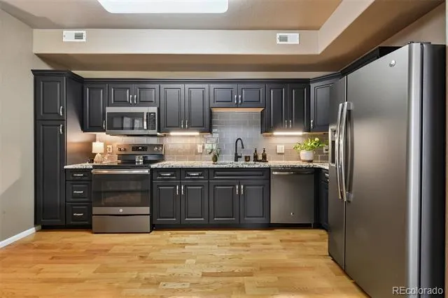 22920 E Roxbury Drive #E Aurora, CO 80016