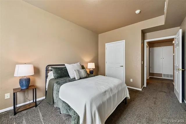 22920 E Roxbury Drive #E Aurora, CO 80016