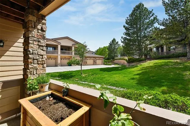 22920 E Roxbury Drive #E Aurora, CO 80016