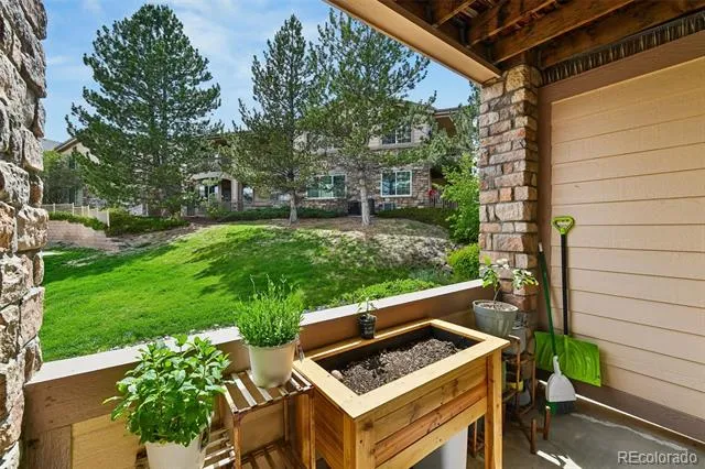 22920 E Roxbury Drive #E Aurora, CO 80016