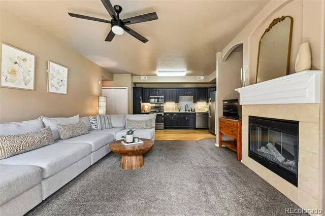 22920 E Roxbury Drive #E Aurora, CO 80016