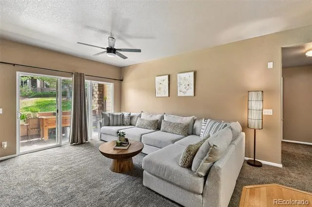 22920 E Roxbury Drive #E Aurora, CO 80016