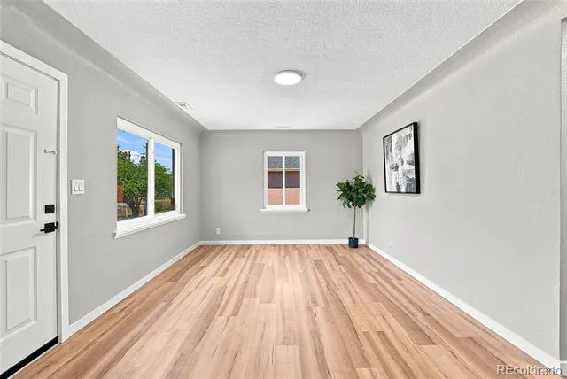1364 Lima Street Aurora, CO 80010