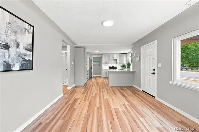 1364 Lima Street Aurora, CO 80010