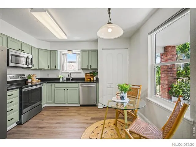 1629 S Deframe Street #B8 Lakewood, CO 80228