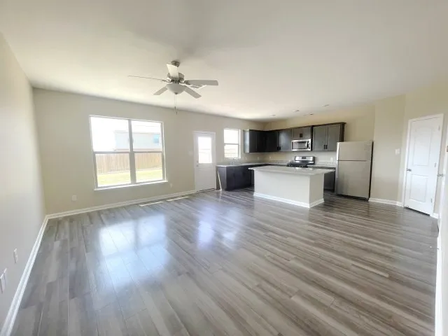 804 Clark Drive Ferris, TX 75125