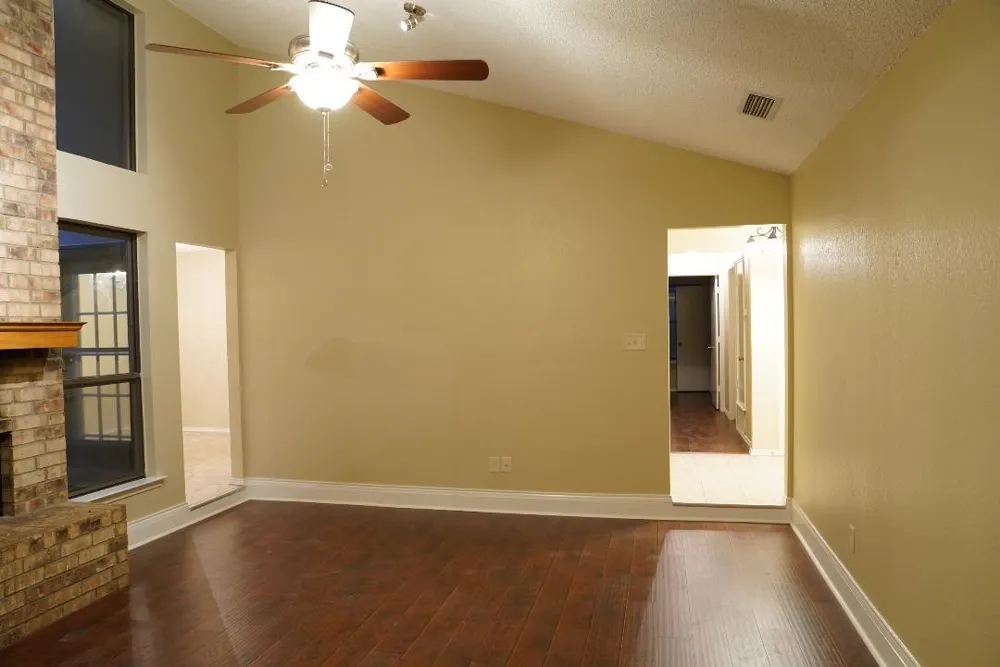 7624 Cedarhill Road Watauga, TX 76148