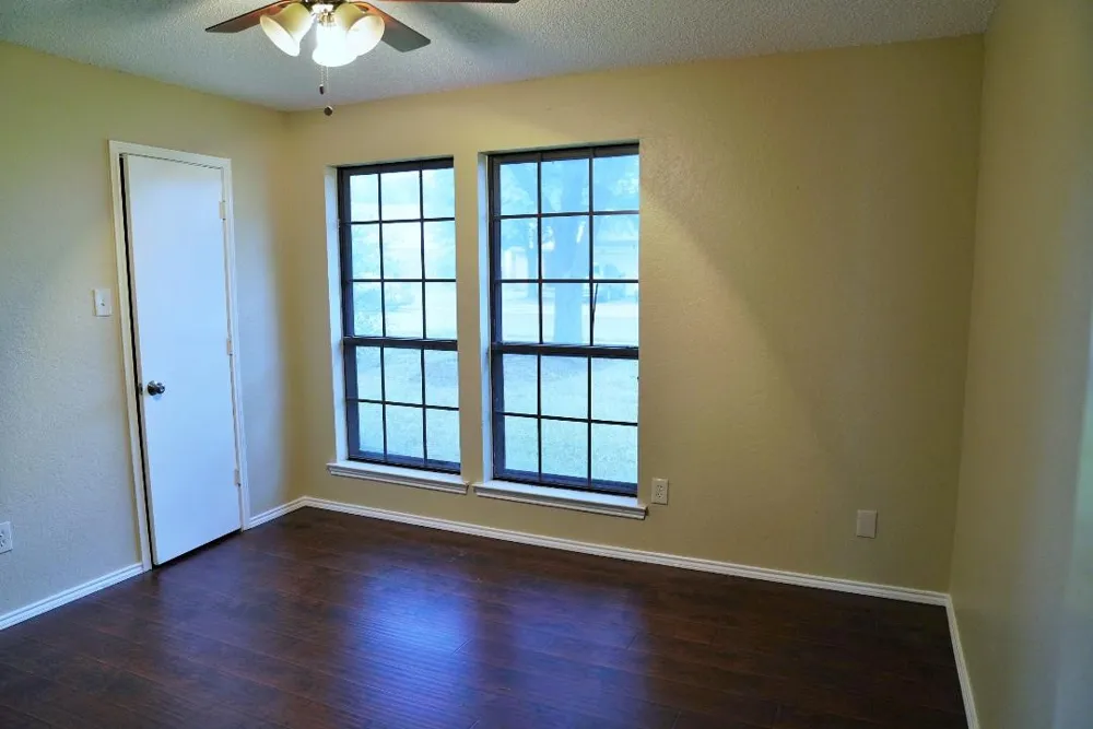 7624 Cedarhill Road Watauga, TX 76148