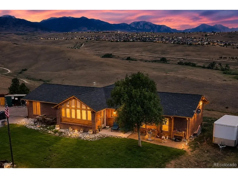 16535 W 79th Drive Arvada, CO 80007