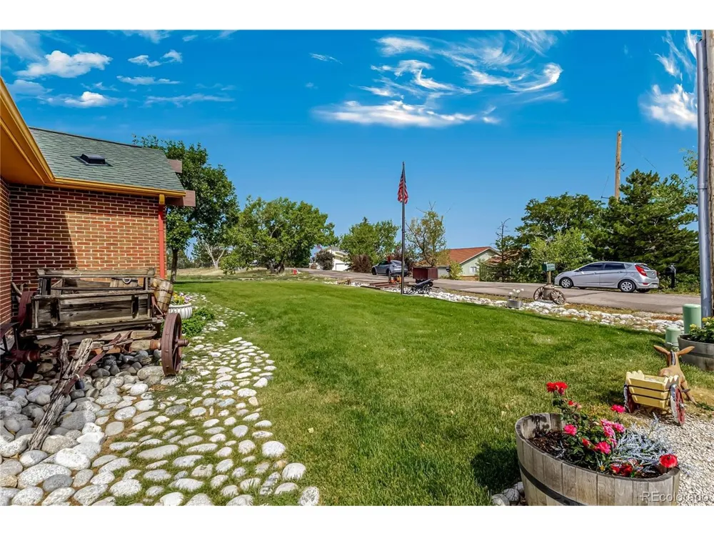 16535 W 79th Drive Arvada, CO 80007