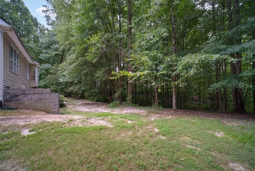 7425 Hickory Bluff Drive Cumming, GA 30040