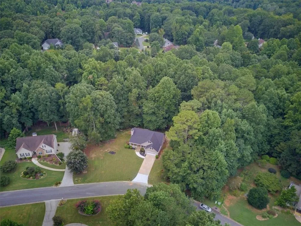 7425 Hickory Bluff Drive Cumming, GA 30040