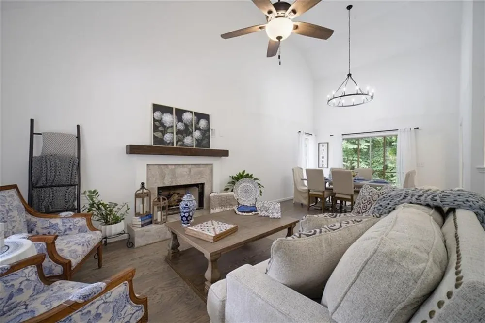7425 Hickory Bluff Drive Cumming, GA 30040