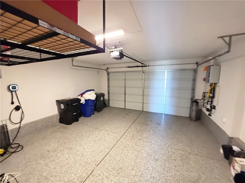 27589 Sanctuary Court Valencia, CA 91381