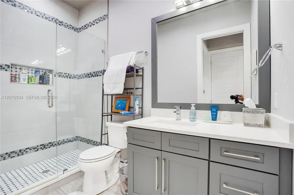 555 Peachtree Road Orlando, FL 32804