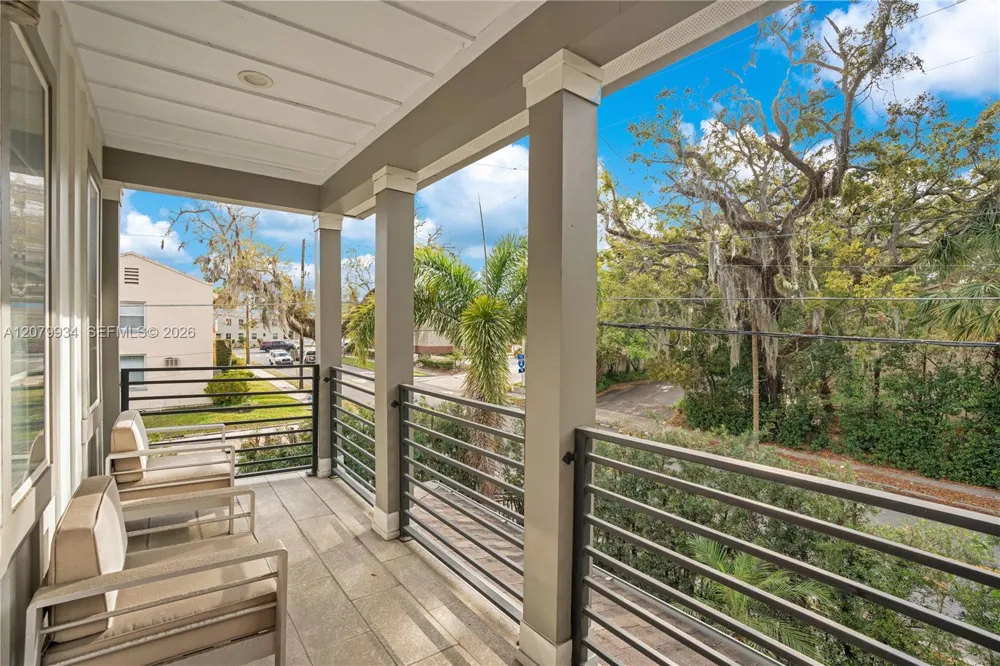 555 Peachtree Road Orlando, FL 32804