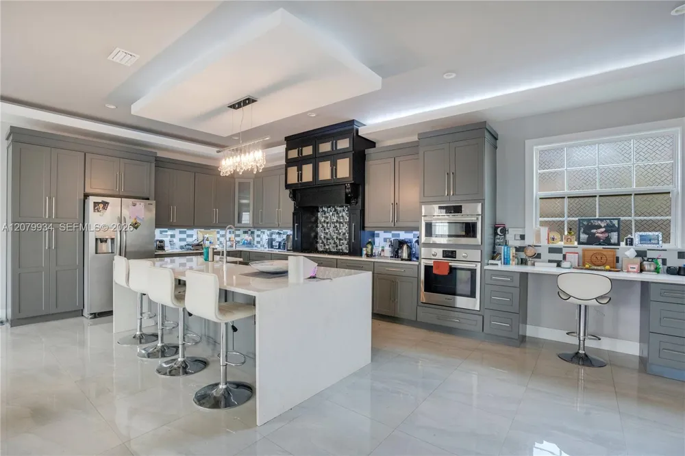 555 Peachtree Road Orlando, FL 32804