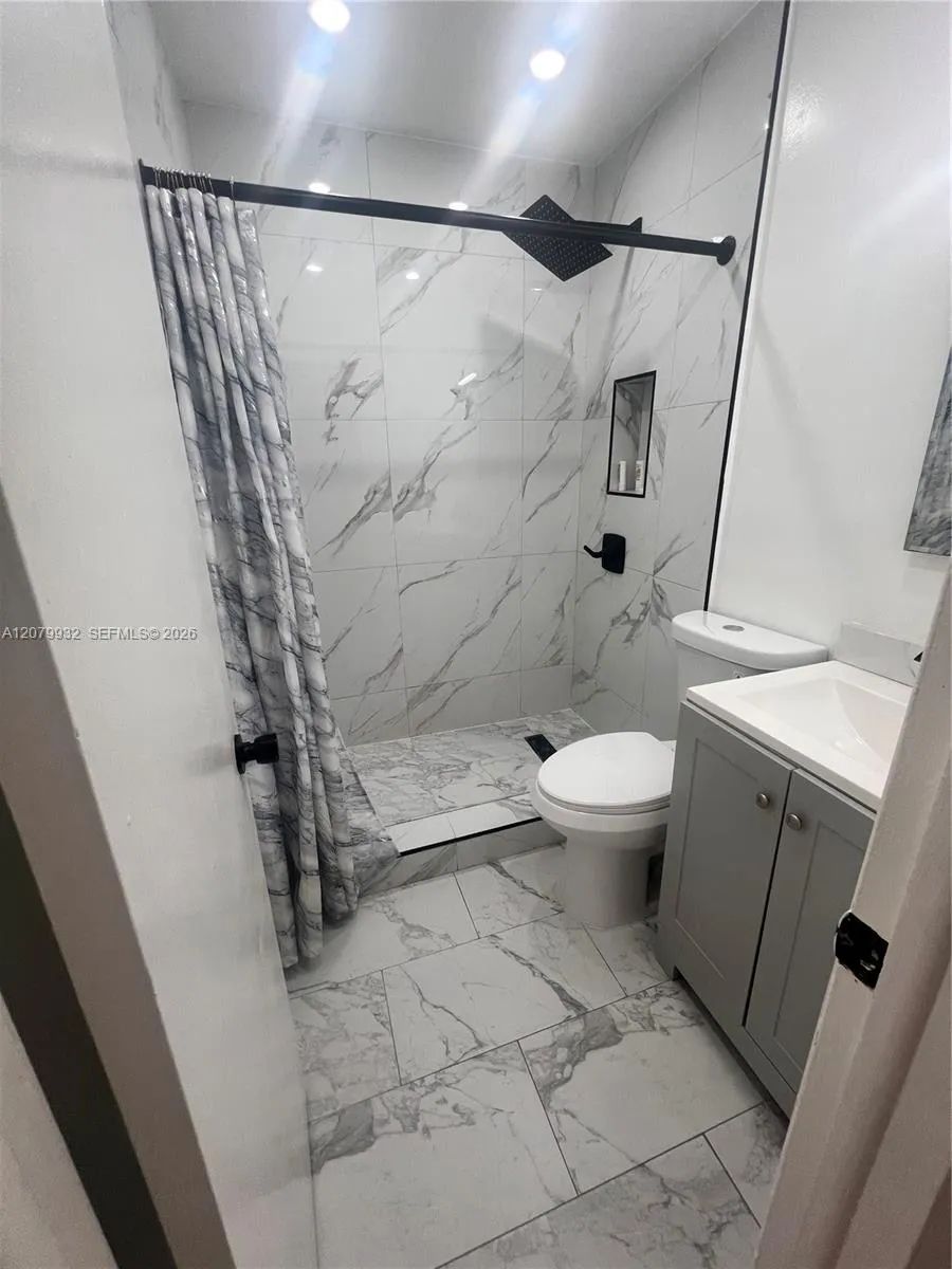 828 SW 3rd St #828 Florida City, FL 33034
